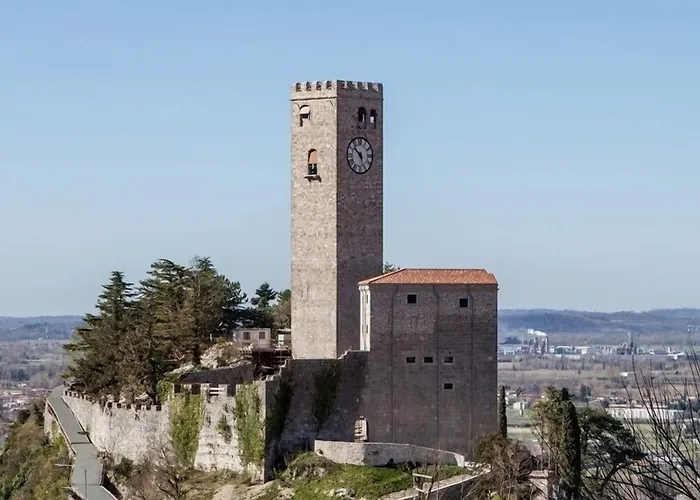 Hotel Trilago
